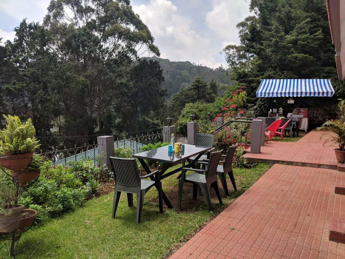 Reflections Guest House Ooty Bagian luar foto